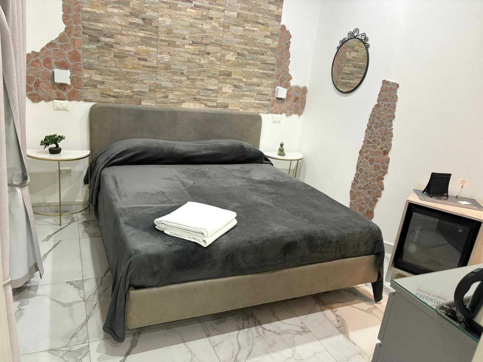 B&B Alla Stazione Napoli Eksteriør billede
