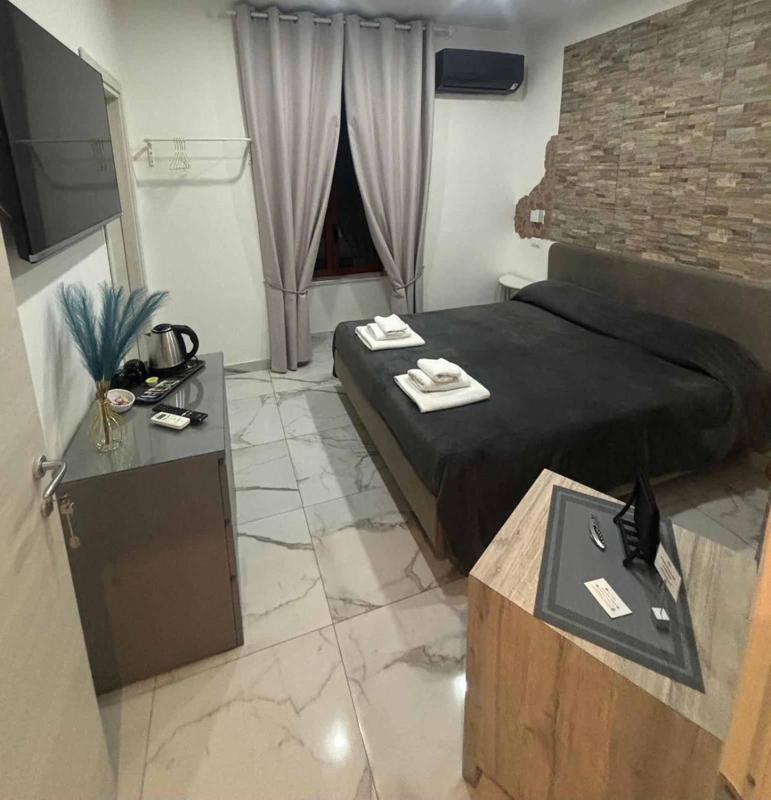 B&B Alla Stazione Napoli Eksteriør billede